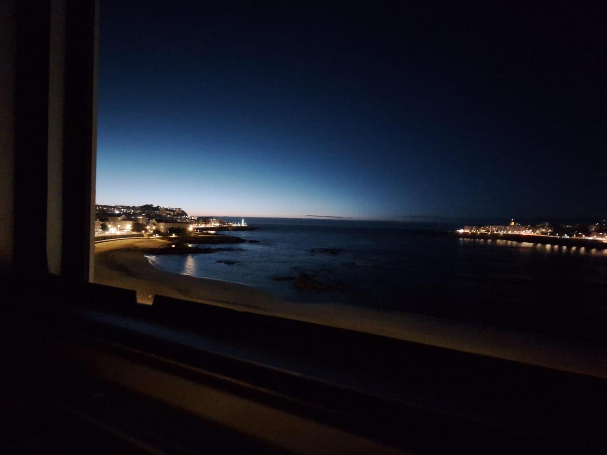 Vivienda Con Increibles Vistas A La Playa De Riazor Apartment A Coruna Exterior photo
