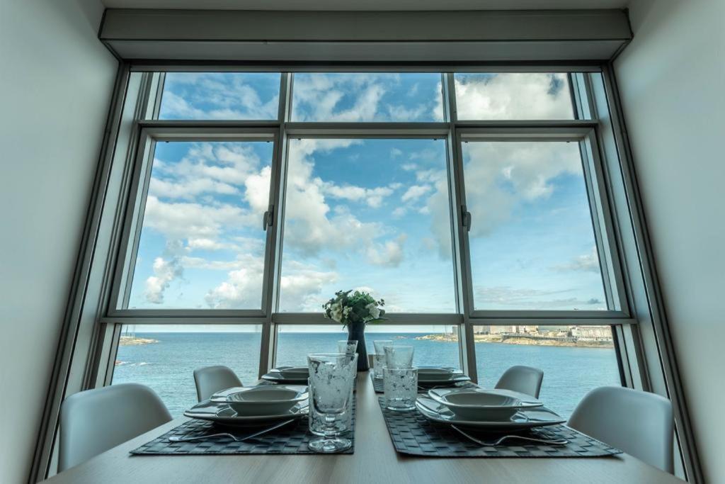 Vivienda Con Increibles Vistas A La Playa De Riazor Apartment A Coruna Exterior photo